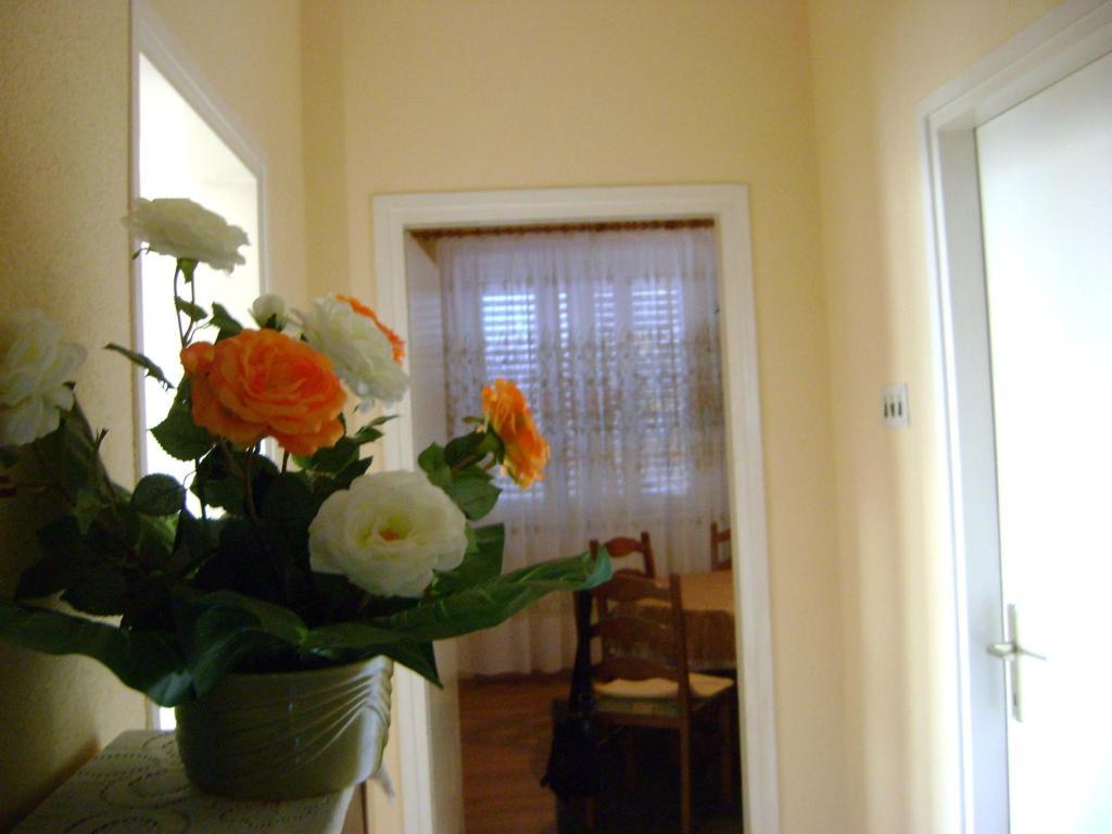 Apartment Drage